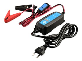 Blue Smart IP65 Charger 12/10 + DC connector - Thumbnail